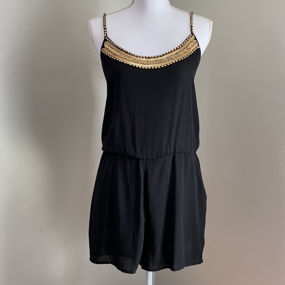 ROMEO & JULIET Couture Gold Beaded Open Back Black Romper - Picture 5 of 13